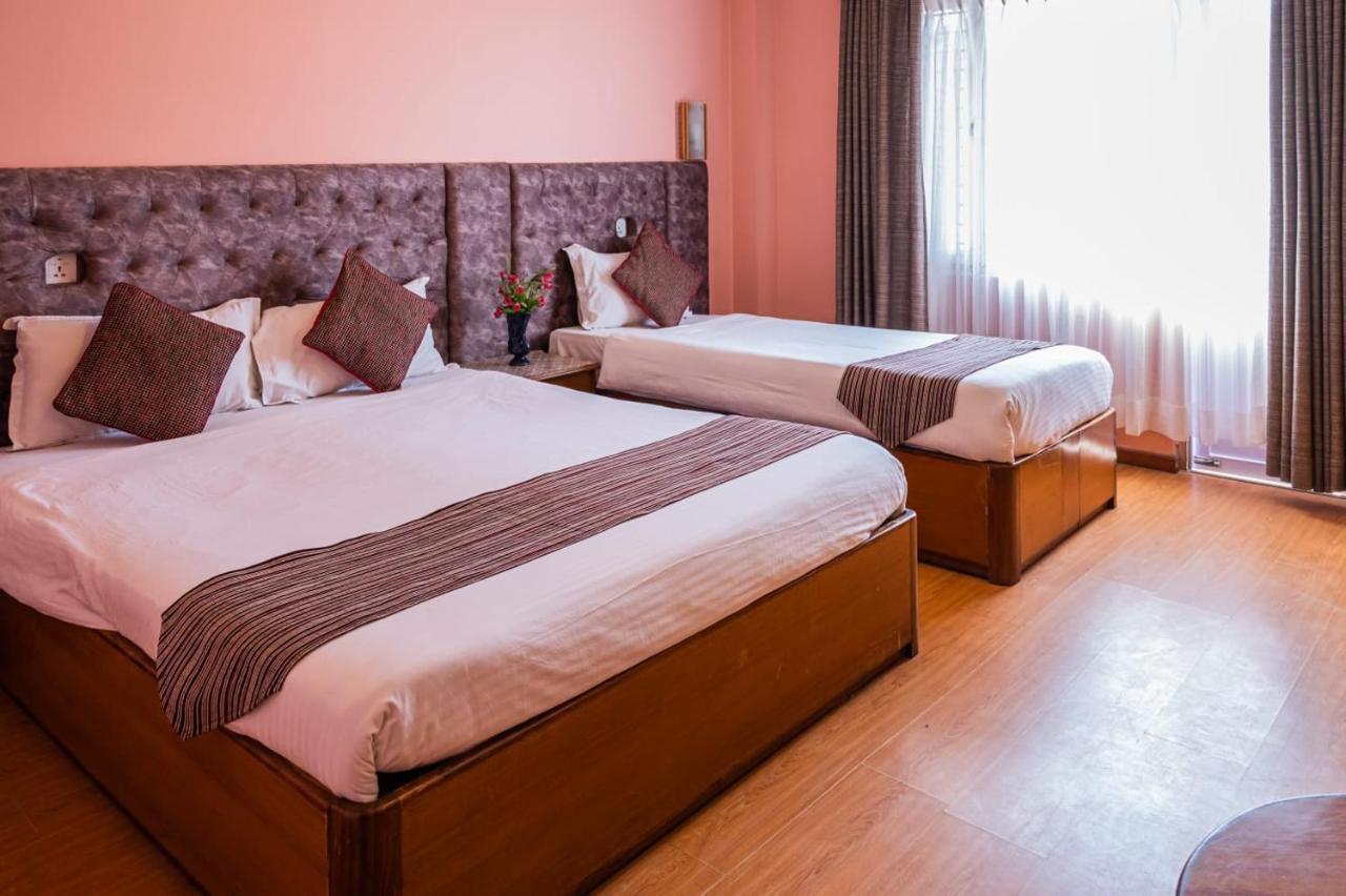 Kathmandu Prince Hotel ภายนอก รูปภาพ