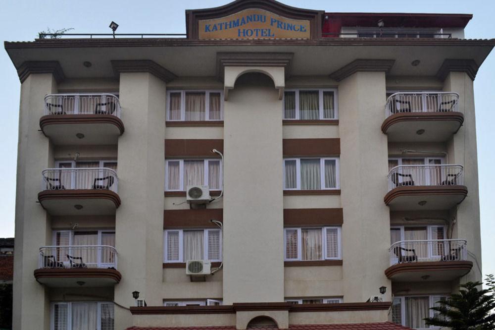Kathmandu Prince Hotel ภายนอก รูปภาพ