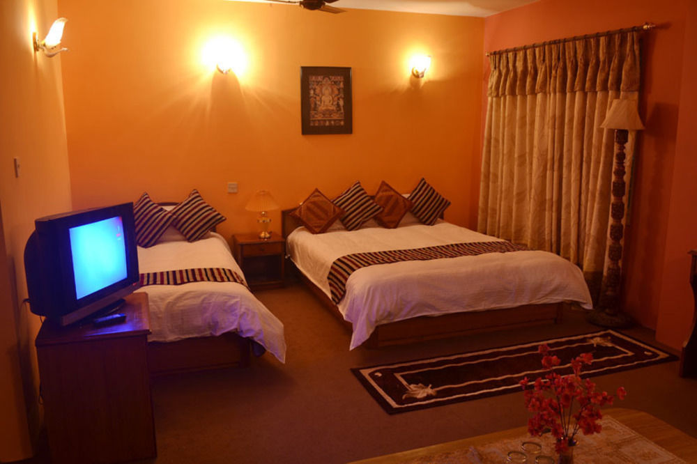 Kathmandu Prince Hotel ภายนอก รูปภาพ