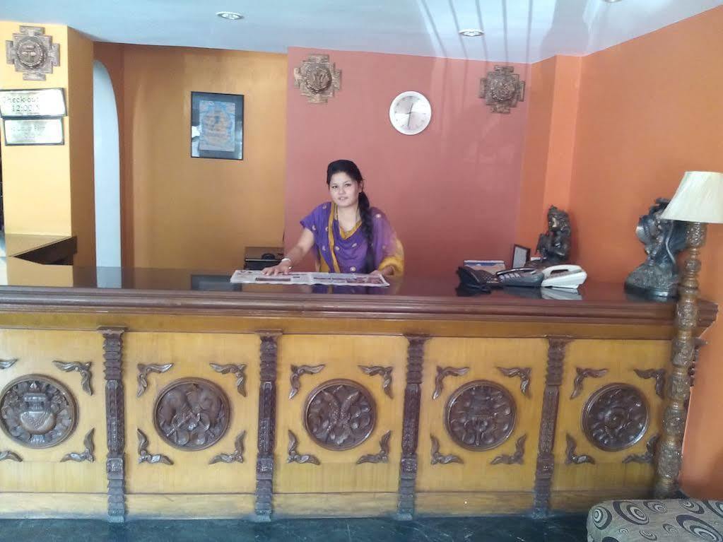Kathmandu Prince Hotel ภายนอก รูปภาพ