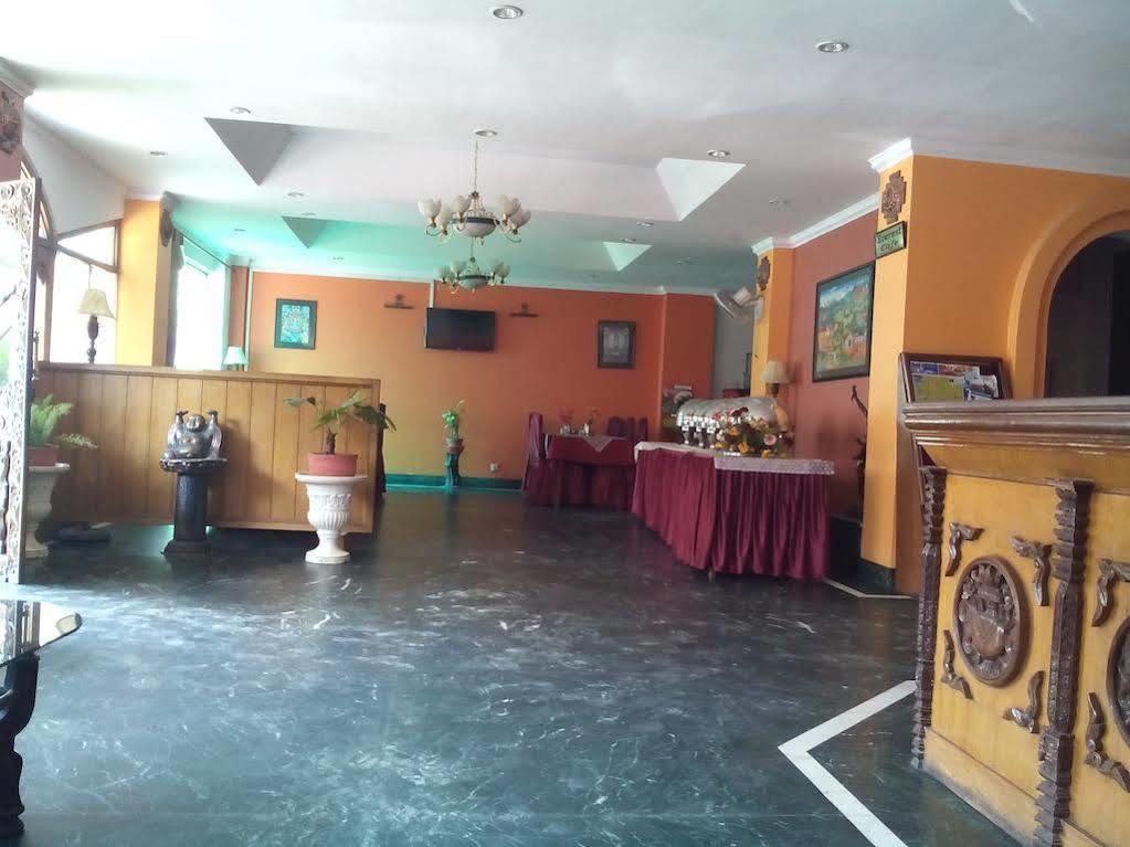 Kathmandu Prince Hotel ภายนอก รูปภาพ